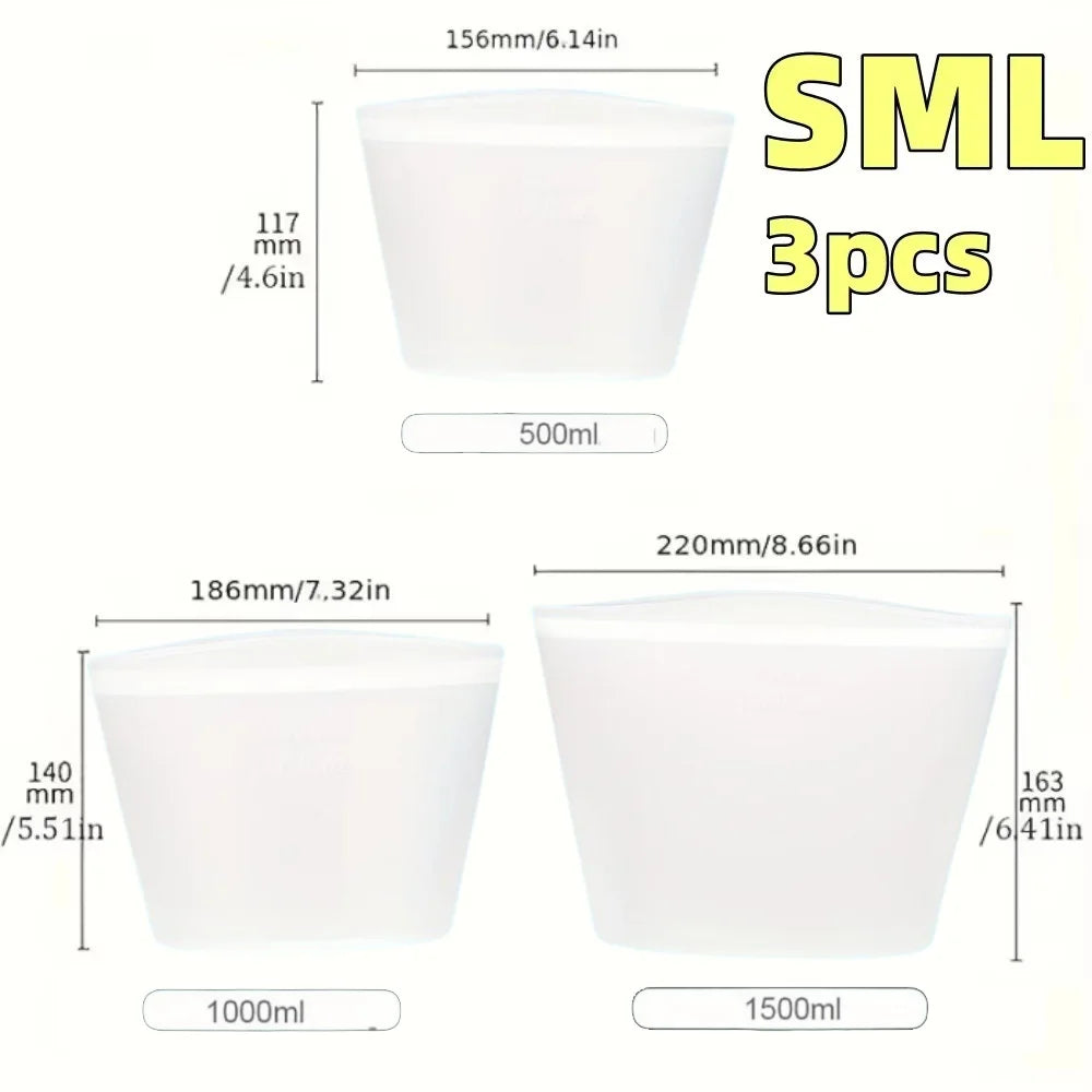 Silicone food bags set in white