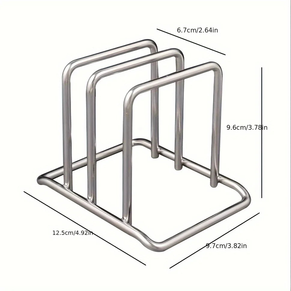 Lid and board rack holding a pan lid and chopping board upright