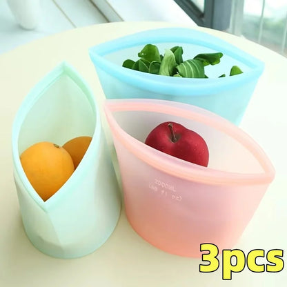 Set of 3 reusable silicone food bags