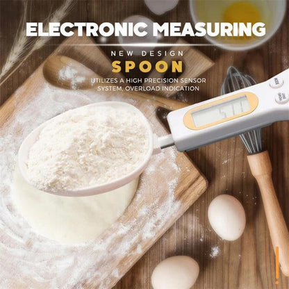 Scale spoon display showing the weight reading